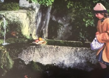 Πρωτοχρονιά: Το κέρασμα της βρύσης – Το «ευχαριστώ» για το δώρημα των πηγών, το νερό της ζωής