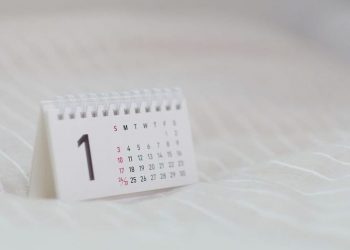 Αργίες 2024: Όλα τα τριήμερα της χρονιάς – Πότε «πέφτει» το Πάσχα