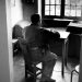 «Στα δύο στενά»… Κρατούμενοι των φυλακών Τρικάλων γράφουν την αλήθεια τους
