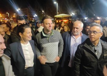 Θερμή υποδοχή επεφύλαξαν οι Τρικαλινοί στο Στέφανο Κασσελάκη