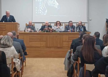 Στο επίκεντρο του διαλόγου η παραβατικότητα των ανηλίκων σε ημερίδα νομικών στα Τρίκαλα
