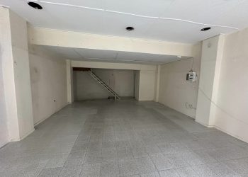 ΕΝΟΙΚΙΑΖΕΤΑΙ ισόγειο κατάστημα στην οδό Καραϊσκάκη