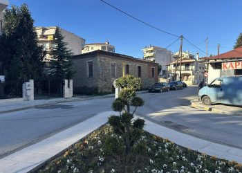 ΤΡΙΚΑΛΑ: ΠΩΛΕΙΤΑΙ πέτρινη μονοκατοικία κοντά στο Μαιευτήριο