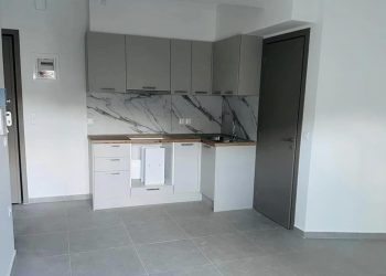 Ενοικιάζεται διαμέρισμα 48τμ κοντά στο Μαιευτήριο