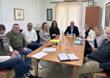 Συνάντηση συνεργασίας στην Π.Ε. για την οργάνωση μαθημάτων Ελληνικής Γλώσσας για μετανάστες