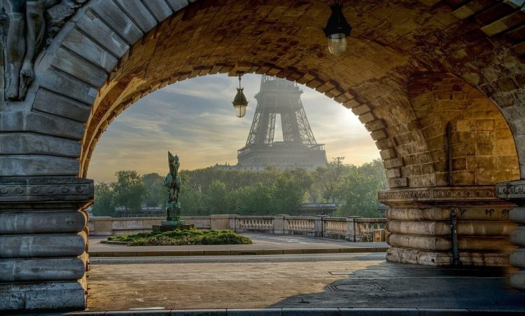 Οι πέντε πιο ρομαντικές πόλεις της Ευρώπης για να γιορτάσετε τον Άγιο Βαλεντίνο