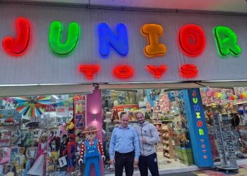 Τα “Junior Toys” στηρίζουν τον Tρικαλινό πρωταθλητή στο Body Builder Σάκη Καραμάνο
