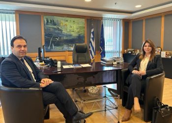 Στον συντοπίτη Υπουργό Ψηφιακής Διακυβέρνησης για τα θέματα του νομού, η Κατερίνα Παπακώστα