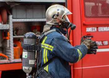 Βόλος: Πυρομανής γιατρός έβαλε φωτιά στο σπίτι του