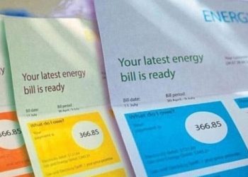 Ρεύμα: Επιδοτούνται 700.000 νοικοκυριά – Πέφτουν οι τιμές