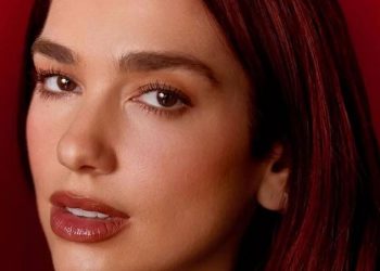 Καφέ lipstick! Το beauty item που θα απογειώσει το μακιγιάζ σου