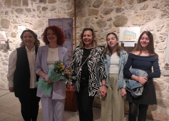 Κεντήματα και ζωγραφική σε συνάντηση Ξάνθης και Τρικάλων στο Μουσείο Τσιτσάνη