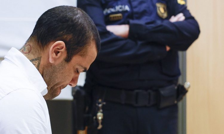Ντάνι Άλβες: Σάλος με την «είδηση» αυτοκτονίας του – Άγριο ξέσπασμα αδερφού του (vids)