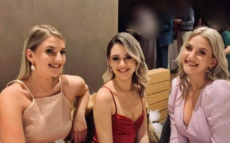 Οικογένεια Πλακιά | Ζητούν να μην παρουσιαστεί βουλευτής στην παρέλαση