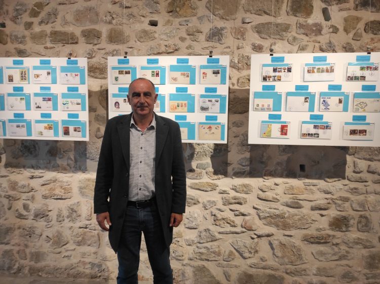 Ξεκίνησε στα Τρίκαλα η σημαντική έκθεση φιλοτελισμού με ρεκόρ Γκίνες
