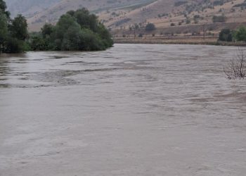 Δεν άντεξε ο Πηνειός στην Φαρκαδόνα πλημμύρισαν περίπου 25.000 στρέμματα καλλιεργούμενων και μη εκτάσεων