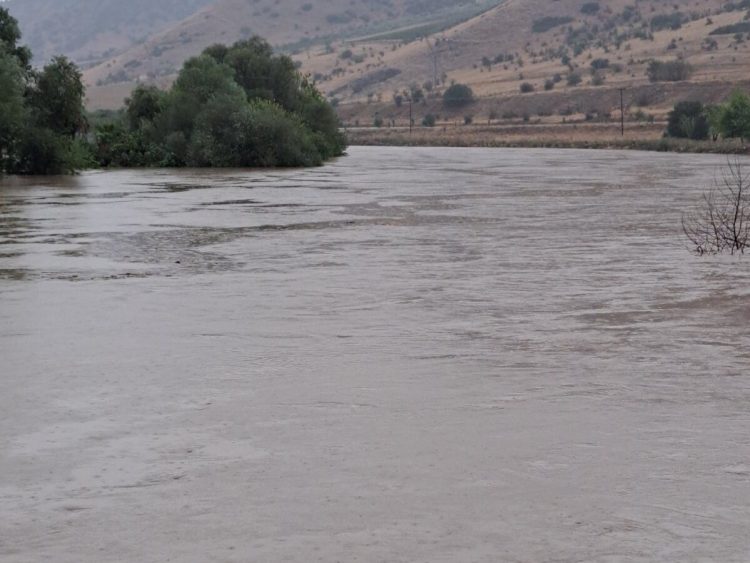 Δεν άντεξε ο Πηνειός στην Φαρκαδόνα πλημμύρισαν περίπου 25.000 στρέμματα καλλιεργούμενων και μη εκτάσεων