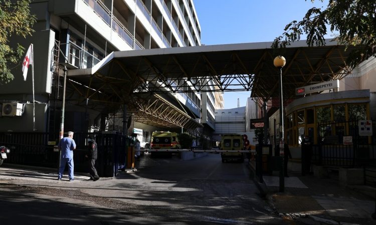 «Ευαγγελισμός»: Η πρώτη εμφύτευση νέου εξωαγγειακού απινιδωτή σε ασθενή με κακοήθη αρρυθμία