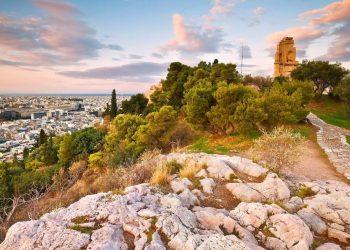 Λόφος Φιλοπάππου: Η άγνωστη ιστορία του ανθρώπου που χάρισε το όνομά του στην περιοχή