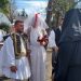 Άρωμα παράδοσης στα Μ. Καλύβια με την αναπαράσταση του Καραγκούνικου Γάμου