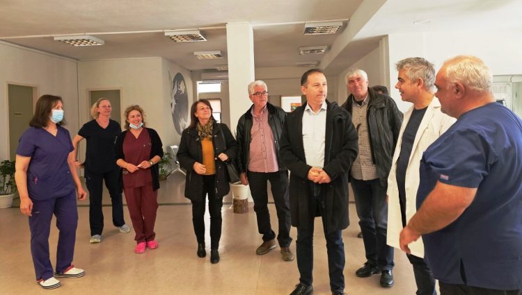 Σε Τρίκαλα και Καλαμπάκα περιόδευσε ο βουλευτής Μαγνησίας του ΚΚΕ Βασίλης Μεταξάς