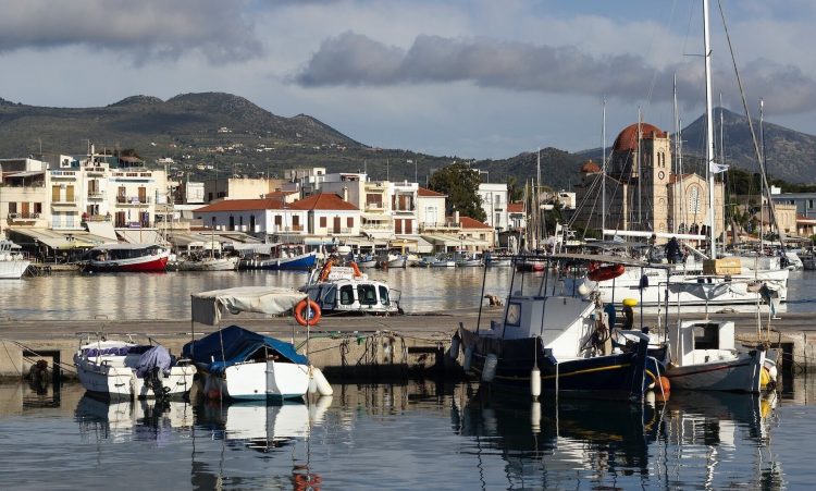 5 λόγοι που θα σας κάνουν να πάρετε το πρώτο καράβι για την Αίγινα