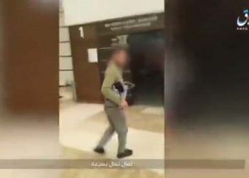 «Σκοτώστε τους» – «Παγώνει» το βίντεο του ISIS από τη στιγμή της επίθεσης