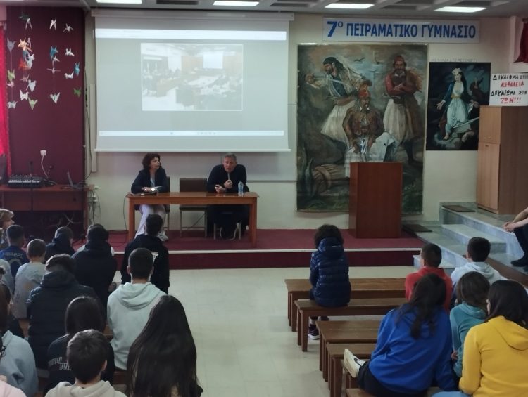 Επίσκεψη του Αντιδημάρχου Παιδείας, κ. Μ. Λάππα, στο 7ο Πειραματικό Γυμνάσιο Τρικάλων