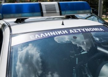 Ιωάννινα: Ασυνείδητος οδηγός παρέσυρε και εγκατέλειψε δύο 15χρονες στη μέση του δρόμου