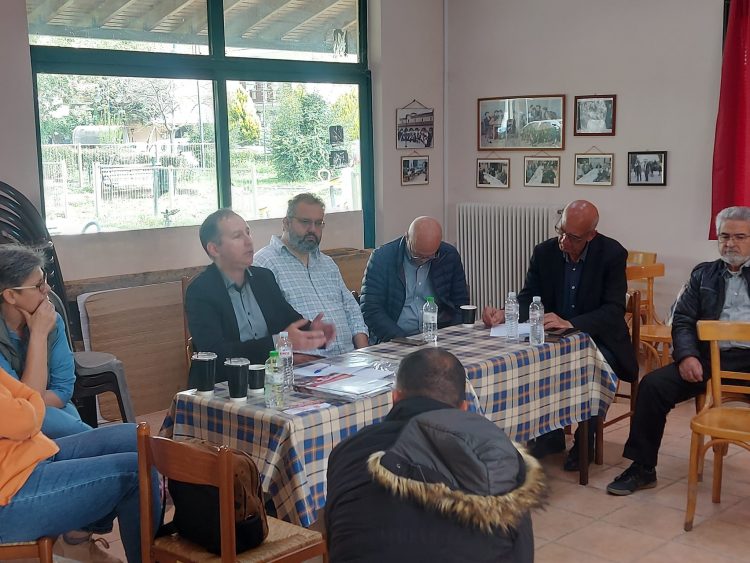 Αντιπροσωπεία του ΚΚΕ επισκέφτηκε τα Μ. Καλύβια καταγράφοντας την αγωνία των πληγέντων κατοίκων