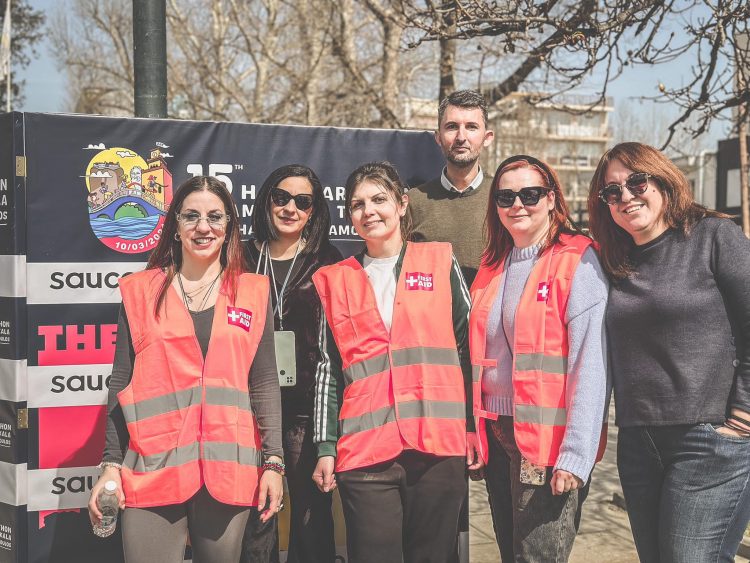 Στον 15ο ημιμαραθώνιο Τρίκαλα – Καλαμπάκα η διεπιστημονική ομάδα της 1ης ΤΟΜΥ Τρικάλων