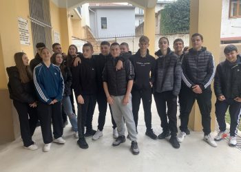 Το 5ο Γυμνάσιο Τρικάλων στην «Ιερά Συναγωγή»