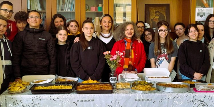 Αναβίωση παραδοσιακών γεύσεων από την πολιτιστική ομάδα της Β’ τάξης του 9ου Γυμνασίου Τρικάλων