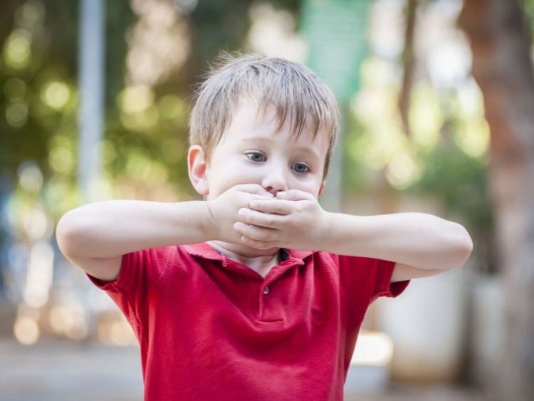 Το παιδί μου έχει λόξιγκα: 4 χρήσιμα tips για να το ανακουφίσετε