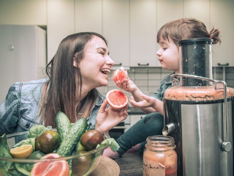 Χυμοί και smoothies που θα ενισχύσουν το ανοσοποιητικό σύστημα της μαμάς
