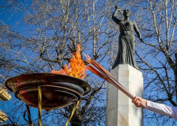 Την Κυριακή η ολυμπιακή φλόγα στα μέρη μας | Το πρόγραμμα σε Τρίκαλα – Καλαμπάκα και οι λαμπαδηδρόμοι