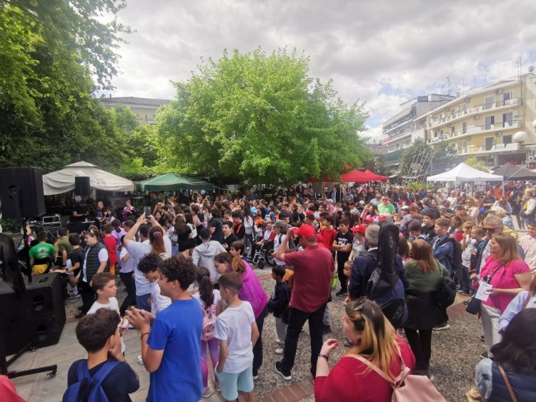 Ο Θε-ΤΑΛΩΣ συναντά τα e-trikala