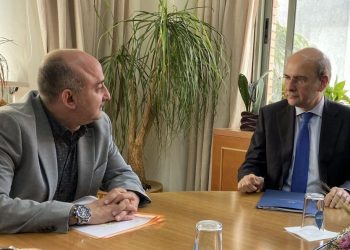 Στο Δημαρχείο Τρικκαίων ο Κ. Χατζηδάκης – Τα 7 αιτήματα Σακκά για πλημμύρες, Δ. Τρικκαίων και θεσσαλικούς Δήμους