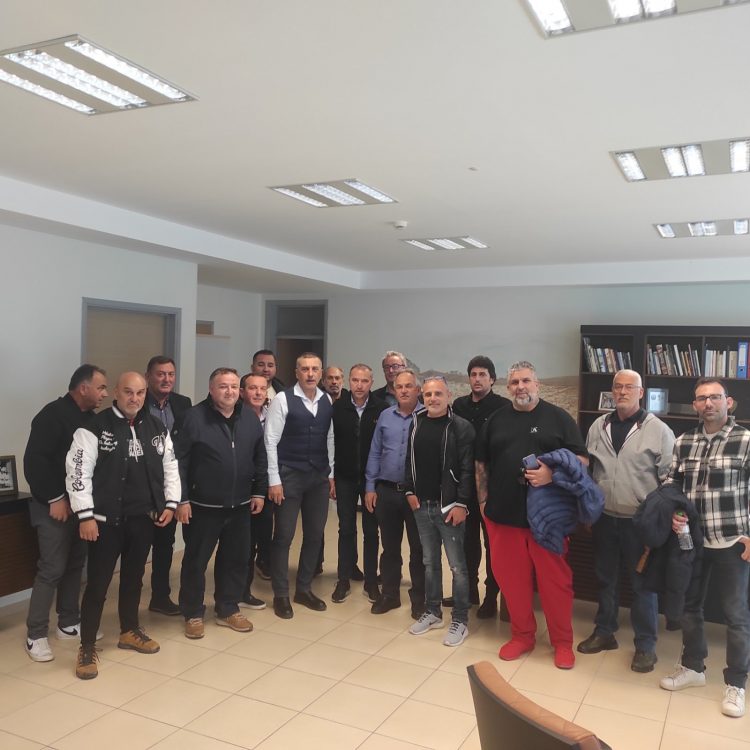 Συνάντηση του Δημήτρη Κουρέτα με την Κίνηση πολιτών για την Ανασυγκρότηση του Δήμου Φαρκαδόνας