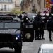 Συναγερμός στη Γαλλία: Άνδρας απειλεί να ανατιναχτεί στο ιρανικό προξενείο στο Παρίσι
