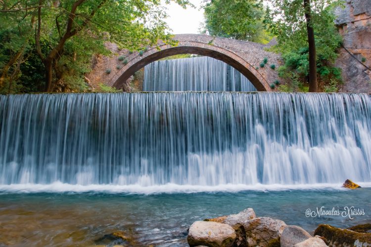 Καταρράκτες Παλαιοκαρυάς σε μία λήψη μοναδική
