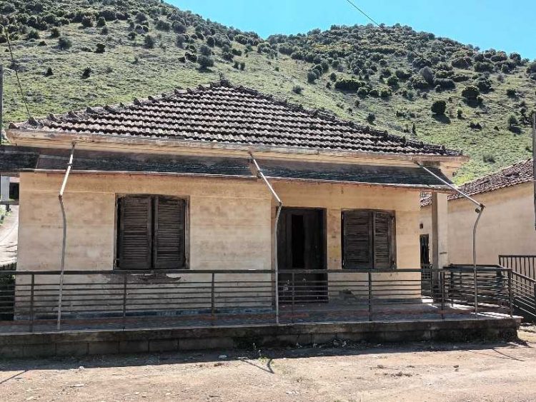 Το πολύπαθο Κεραμίδι Τρικάλων παλεύει μετά από 7 μήνες να “βγει” από τις λάσπες (ΦΩΤΟ)