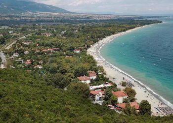 Λεπτοκαρυά: Εναλλακτικές ανοιξιάτικες διακοπές με άρωμα καλοκαιριού