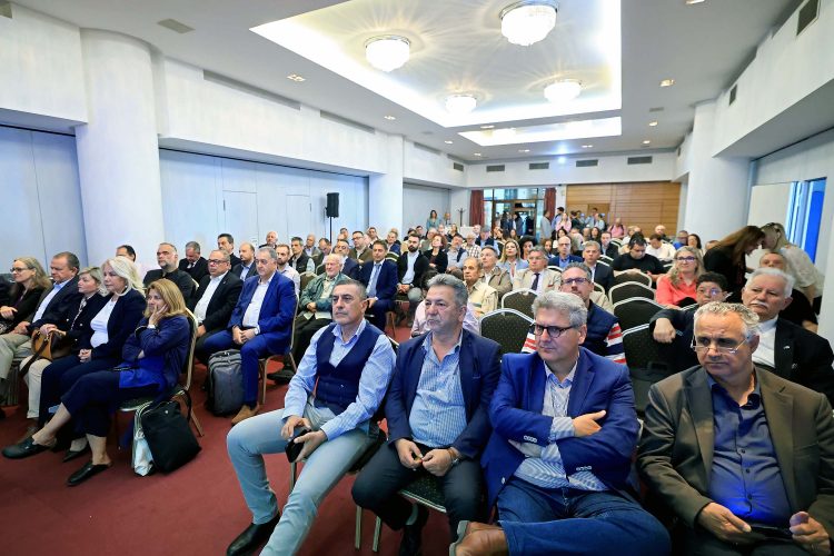 Δημήτρης Κουρέτας: «Στόχος μας να απορροφηθούν δίκαια και σωστά τα κονδύλια για να ανακάμψει η Επιχειρηματικότητα