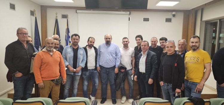 Σε πολύ καλό κλίμα η συνάντηση μελών της κίνησης ανασυγκρότησης Δ. Φαρκαδόνας με τον κ. Τριαντόπουλο