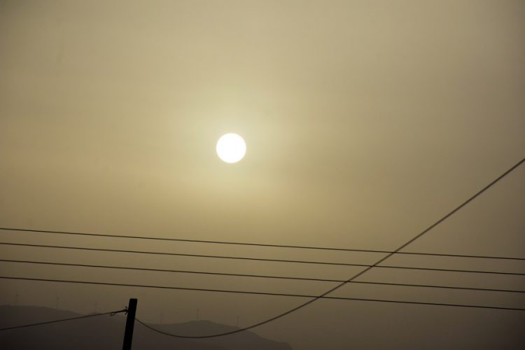 Συστάσεις για την ατμοσφαιρική ρύπανση λόγω μεταφοράς σκόνης από τη Σαχάρα