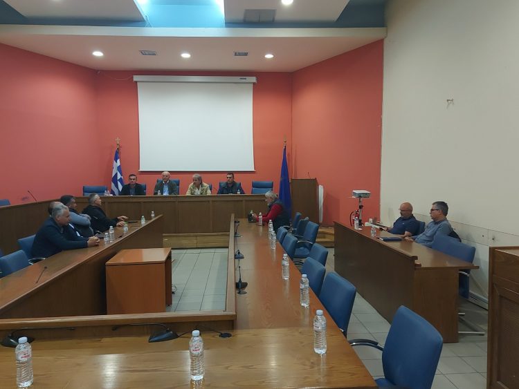 Σύσκεψη στην Αποκεντρωμένη Διοίκηση για την άρδευση των νομών Καρδίτσας και Λάρισας