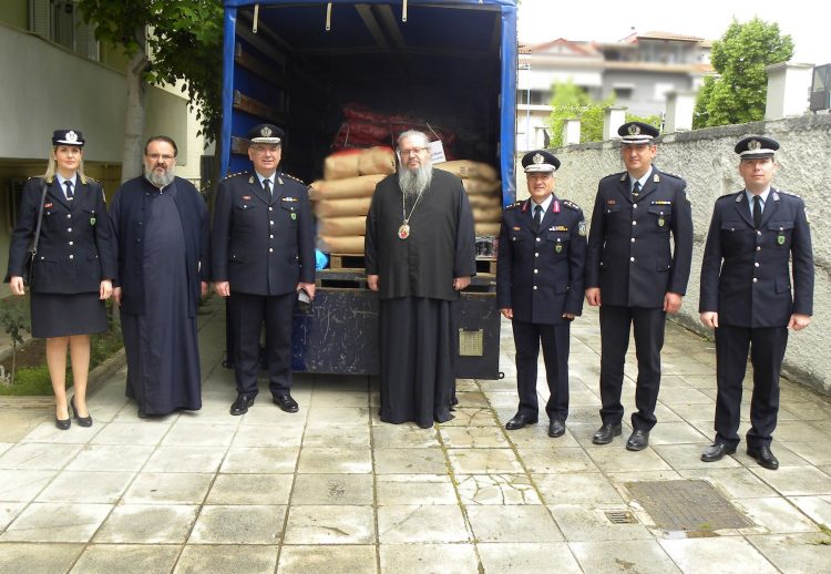 Κοινωνική δράση της ΓΠΑΔ Θεσσαλίας και της Διεύθυνσης Αστυνομίας Λάρισας, ενόψει του εορτασμού του Πάσχα