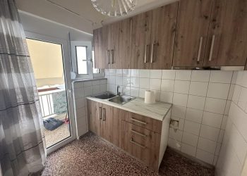 ΕΝΟΙΚΙΑΖΕΤΑΙ διαμέρισμα 2ου ορόφου 34τμ στο κέντρο των Τρικάλων