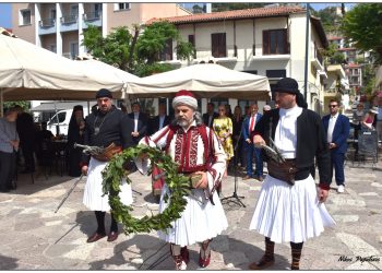 Οι «Φουστανελοφόροι Τρικάλων» στην 195η Επέτειο Απελευθέρωσης της Ναυπάκτου